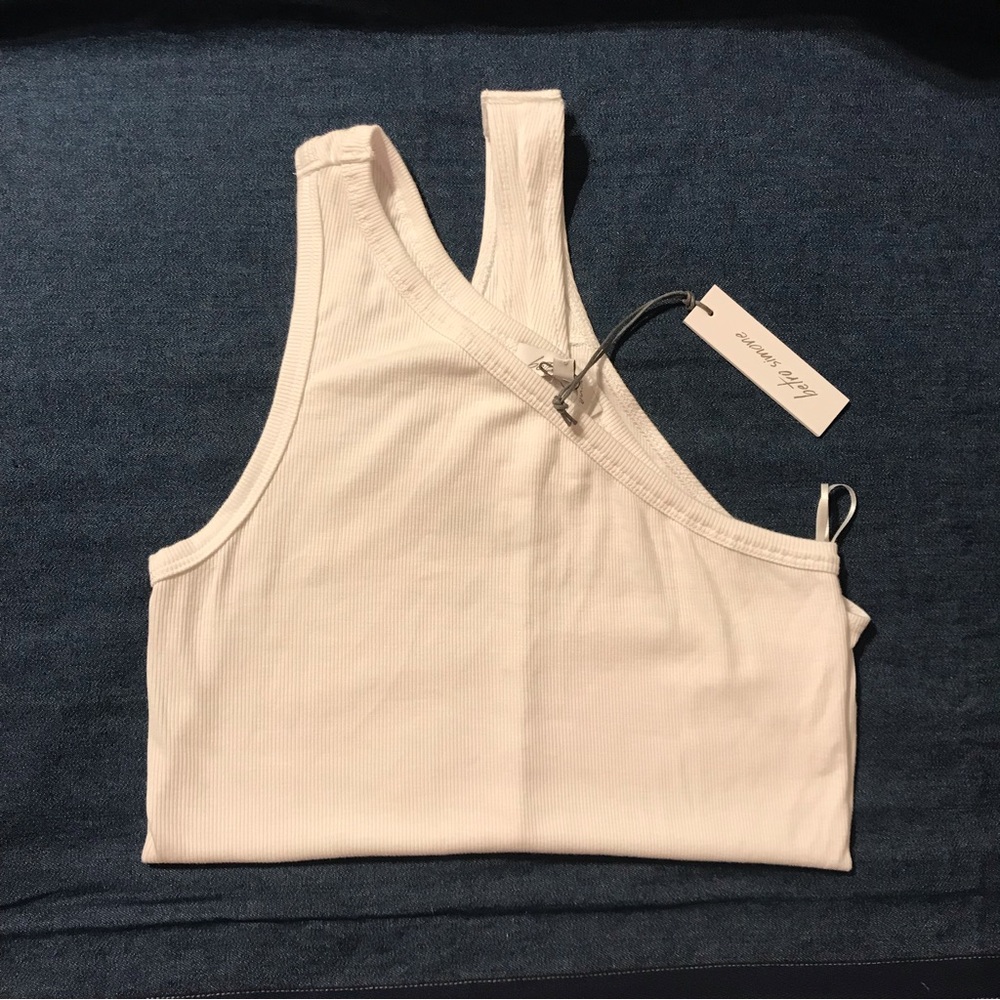 Betro Simone White Asymmetrical Ribbed Bodysuit. - Picture 5 of 11